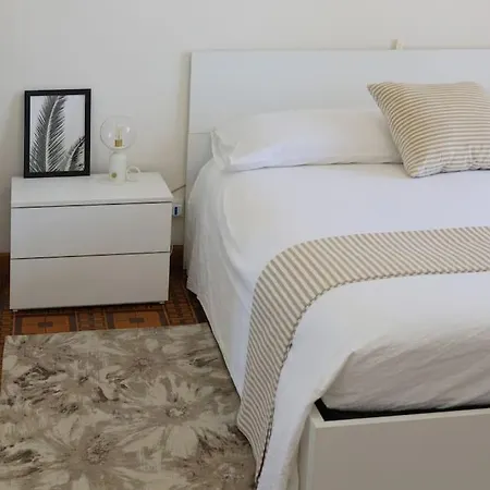 - Vicino Al Centro - Free Parking & Wi-fi * モデナ