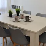 - Vicino Al Centro - Free Parking & Wi-fi * Модена