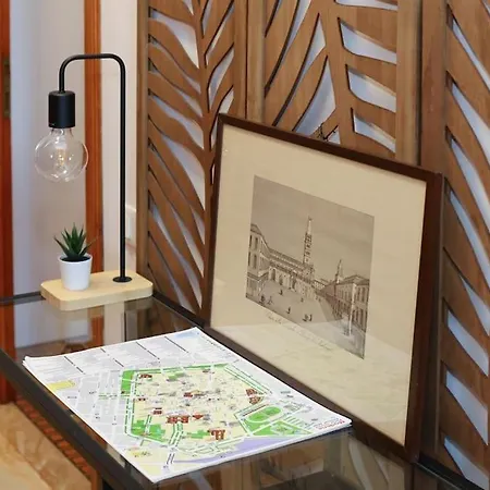 - Vicino Al Centro - Free Parking & Wi-fi モデナ